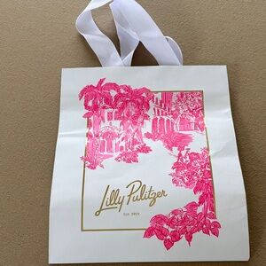 Lilly Pulitzer White Tote with Pink Tropical Design